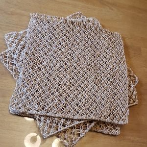 🦄 4 piece place mat set!